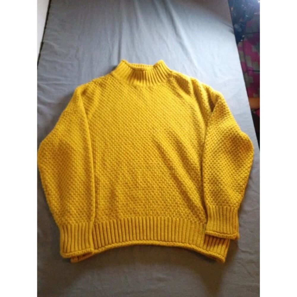 Women’s Mustard Yellow Chunky Knit Mock Neck Sweater Size Medium